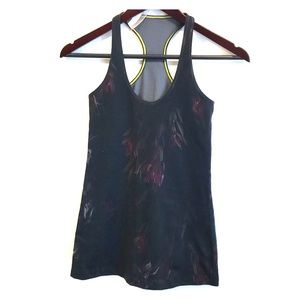 Lululemon tank top size 4.